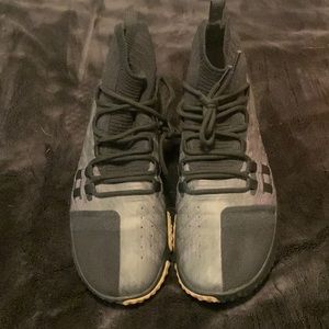 Project rock workout shoes Size 12